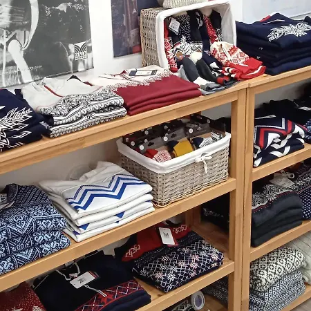 Encian 게스트하우스 2*