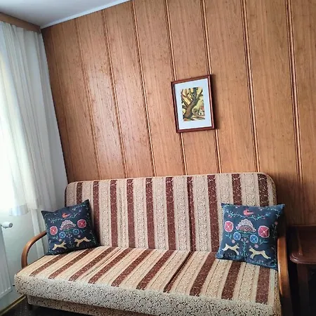 Encian Гостевой дом 2*