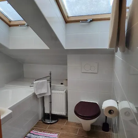 Гостевой дом Encian 2*