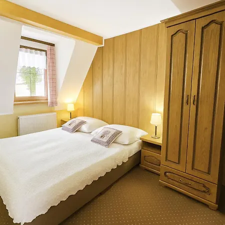 Encian 게스트하우스 타트란스카롬니카