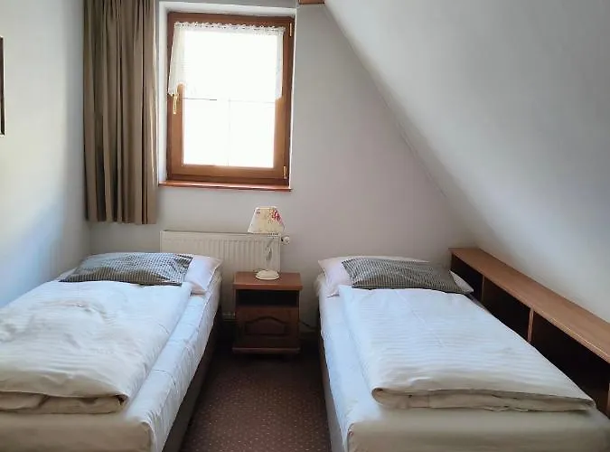 Encian 게스트하우스 2*